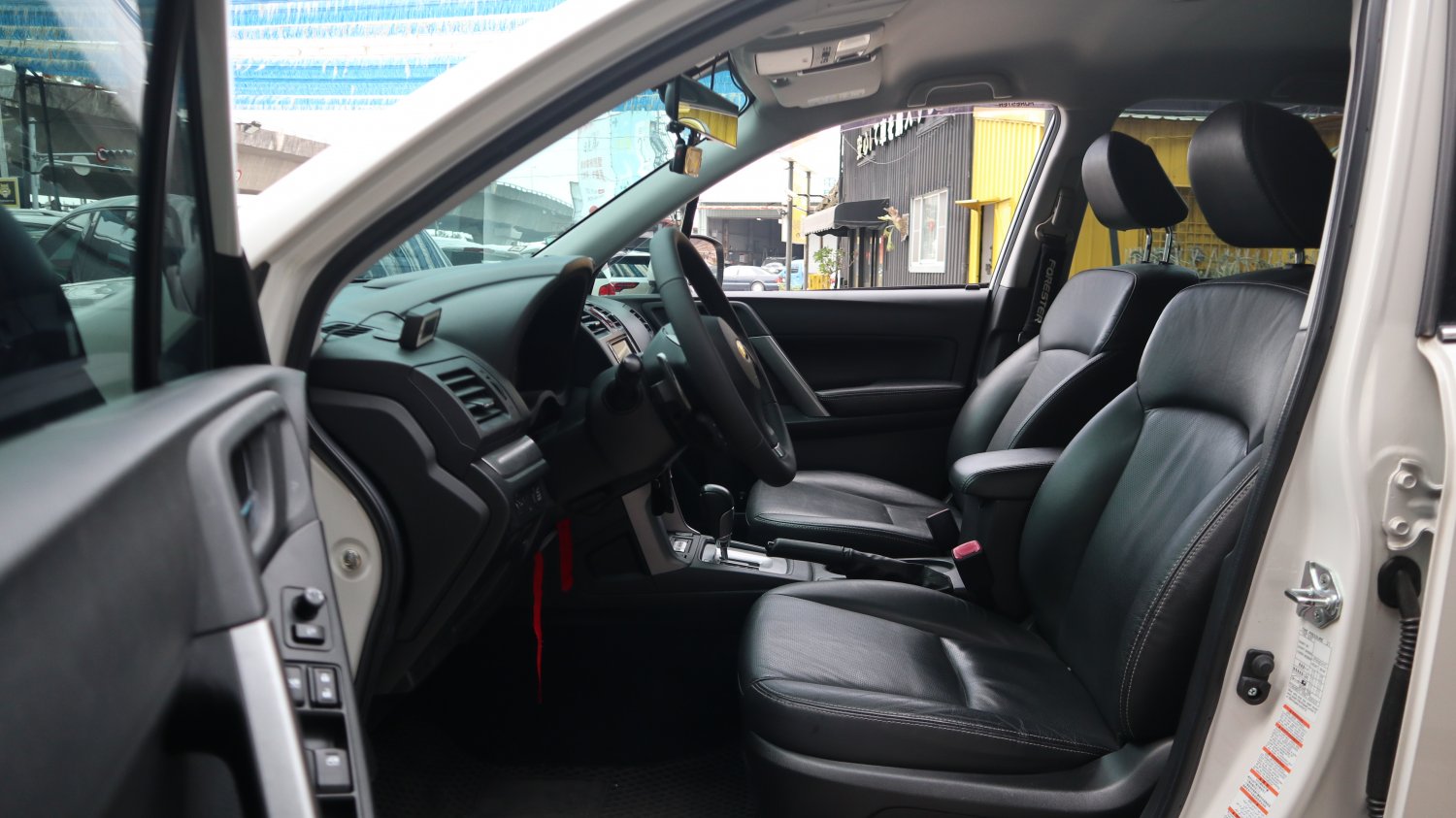 Subaru 速霸陸 ／ Forester ／ 2013年 ／ 2013年 Subaru Forester 白色 速霸陸中古休旅車 ／ 佳里興店(台南)