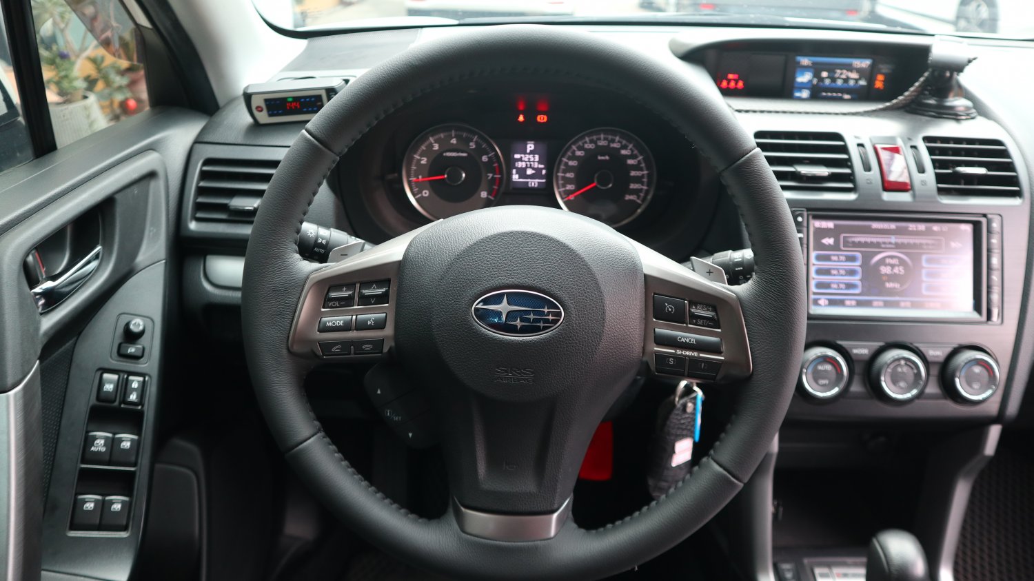 Subaru 速霸陸 ／ Forester ／ 2013年 ／ 2013年 Subaru Forester 白色 速霸陸中古休旅車 ／ 佳里興店(台南)