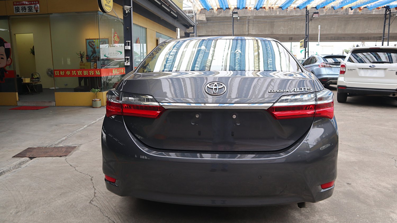 Toyota 豐田 ／ Altis ／ 2018年 ／ 2018年 Toyota Altis 灰色 豐田中古車 ／ 成交區
