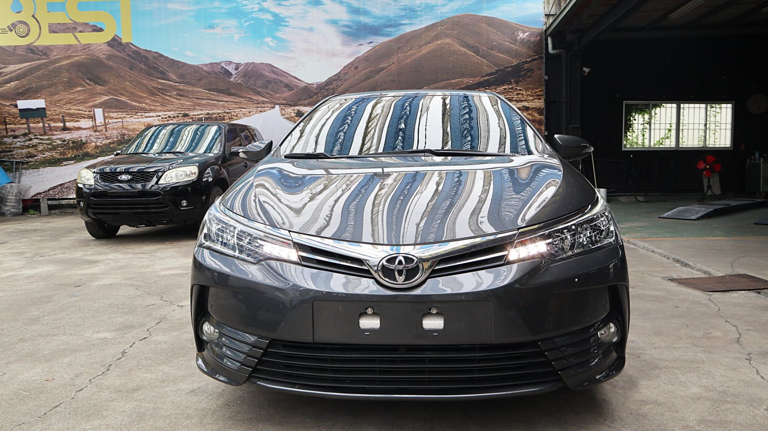 Toyota 豐田 ／ Altis ／ 2018年 ／ 2018年 Toyota Altis 灰色 豐田中古車 ／ 成交區
