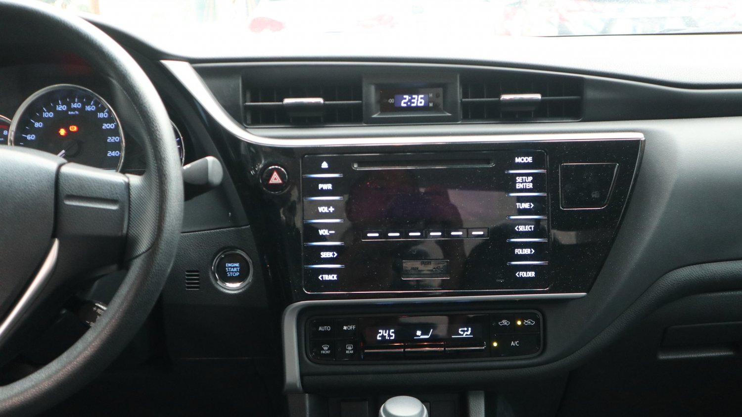 Toyota 豐田 ／ Altis ／ 2018年 ／ 2018年 Toyota Altis 灰色 豐田中古車 ／ 成交區