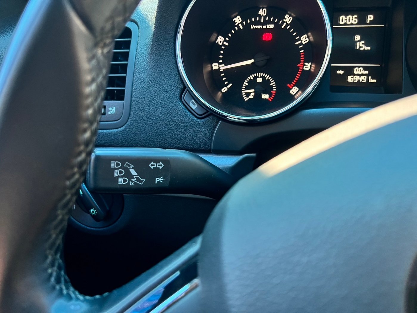 Skoda 司可達 ／ Yeti ／ 2014年 ／ 2014年Skoda Yeti 銀色 司可達中古車 ／ 車輛外調中