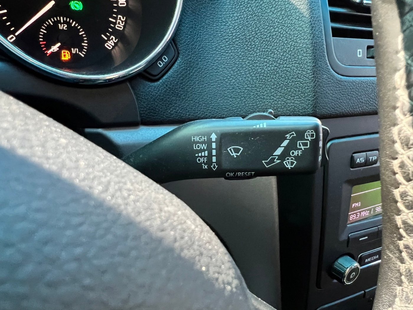 Skoda 司可達 ／ Yeti ／ 2014年 ／ 2014年Skoda Yeti 銀色 司可達中古車 ／ 車輛外調中