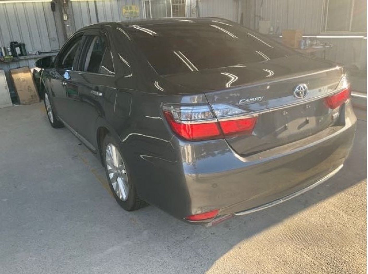 Toyota 豐田 ／ Camry ／ 2016年 ／ 2016年Toyota Camry 灰色 豐田中古車 ／ 九肇匯元汽車 (台南)
