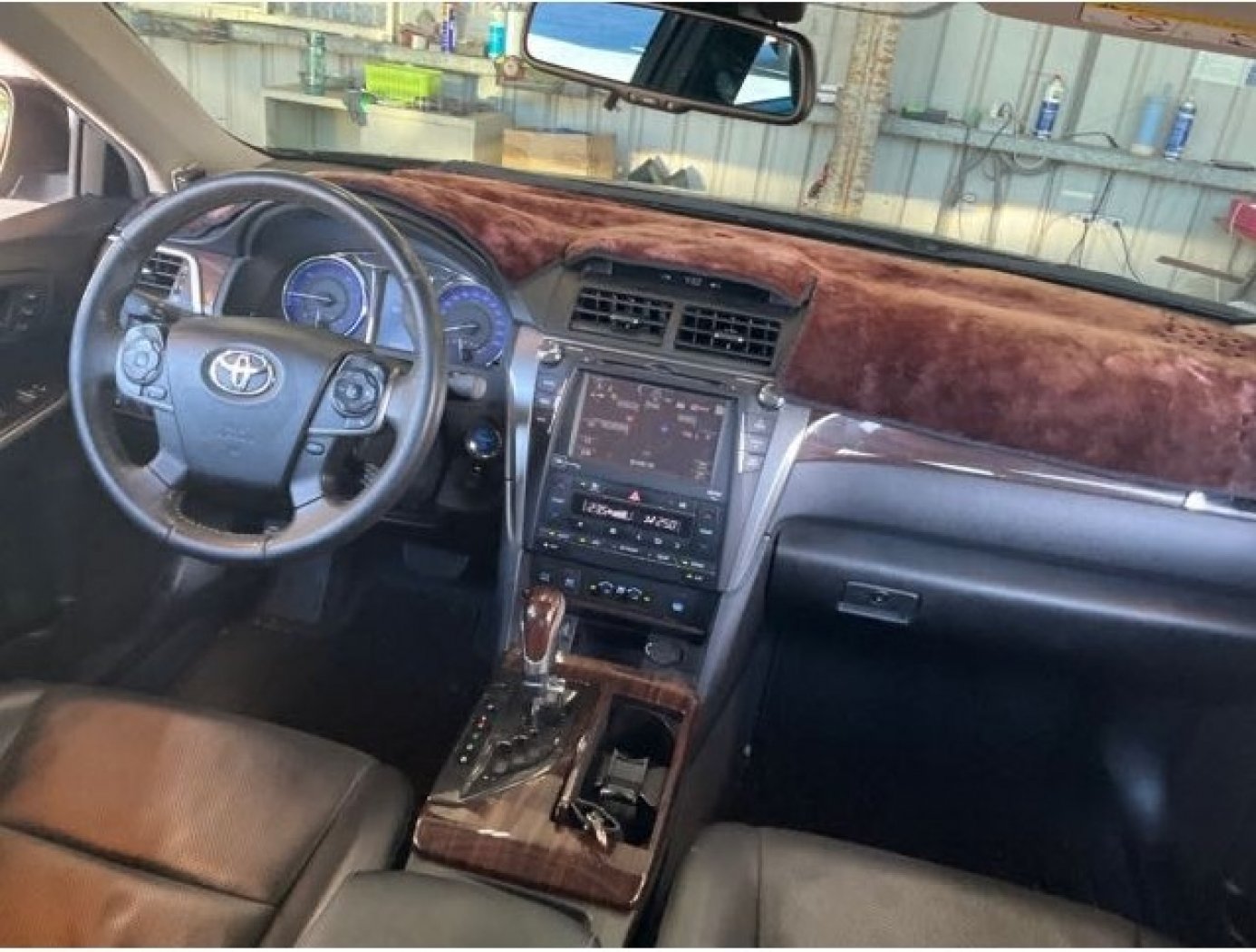 Toyota 豐田 ／ Camry ／ 2016年 ／ 2016年Toyota Camry 灰色 豐田中古車 ／ 九肇匯元汽車 (台南)