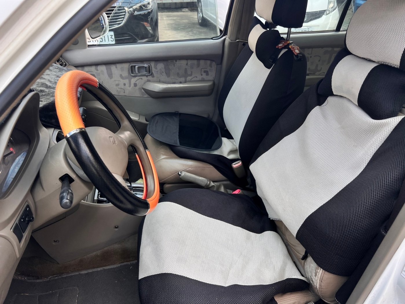 Nissan 日產 ／ March ／ 2001年 ／ 2001年Nissan March 白色 日產中古車 ／ 佳里興店(台南)
