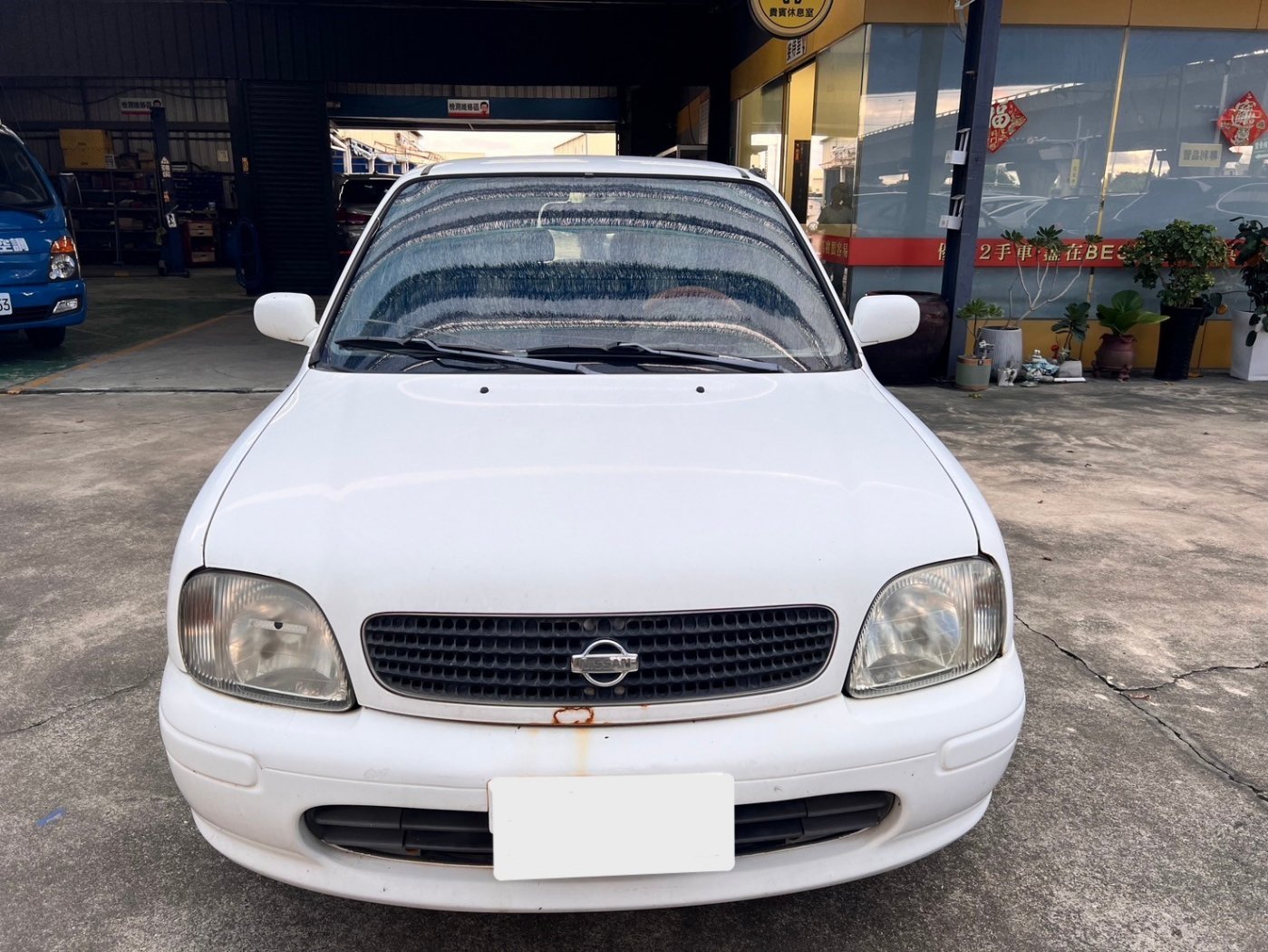 Nissan 日產 ／ March ／ 2001年 ／ 2001年Nissan March 白色 日產中古車 ／ 佳里興店(台南)