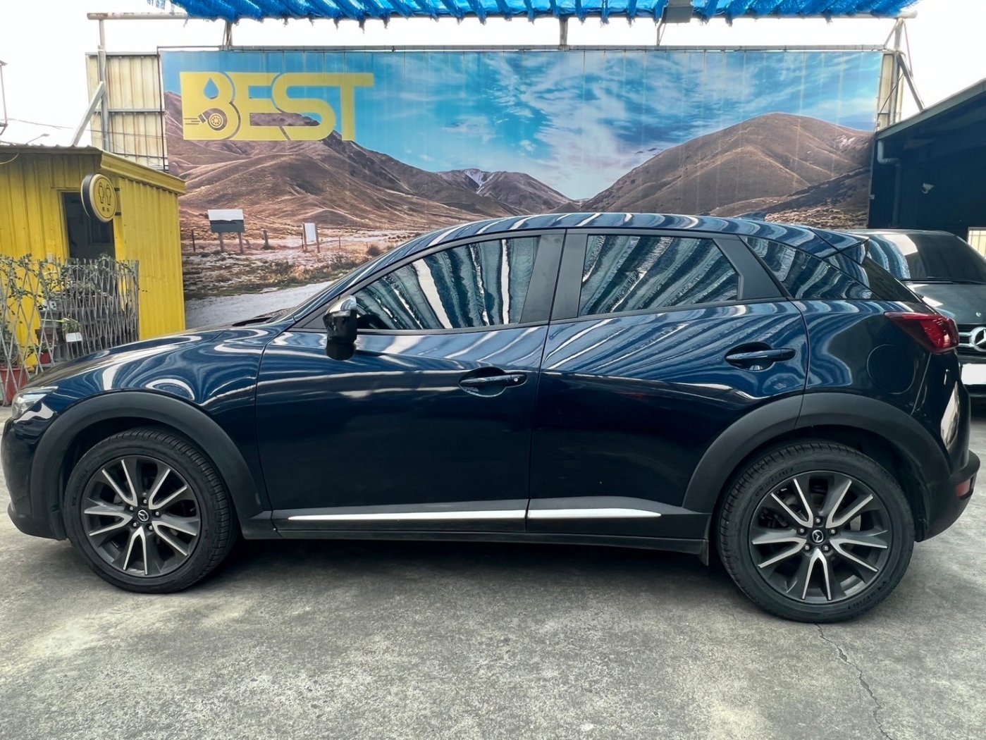 Mazda 馬自達 ／ CX-3 ／ 2017年 ／ 2017年Mazda CX-3 黑色 馬自達中古車 ／ 九肇匯元汽車 (台南)