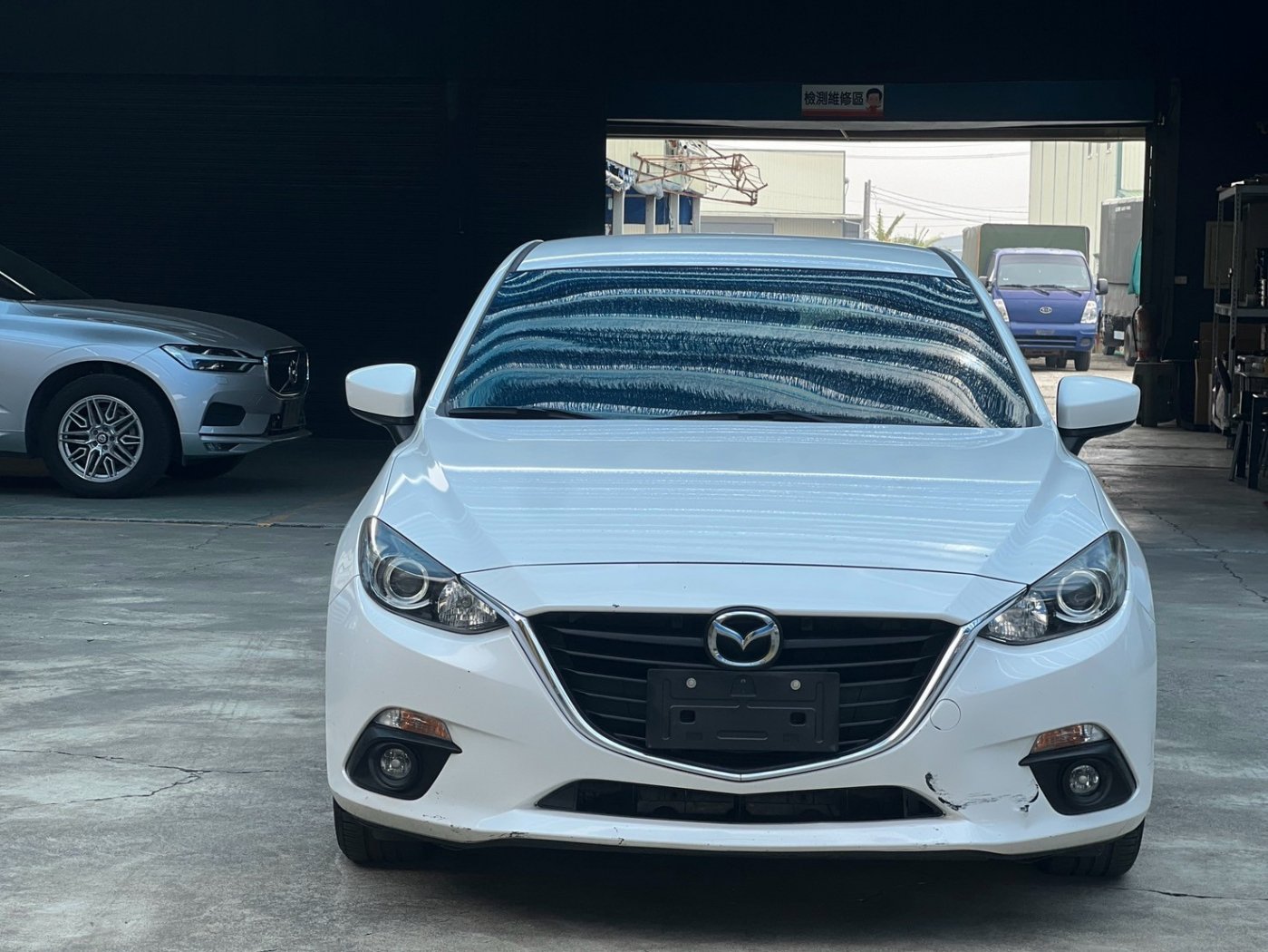 Mazda 馬自達 ／ Mazda 3 ／ 2016年 ／ 2016年Mazda 3 白色 馬自達中古車 ／ 成交區