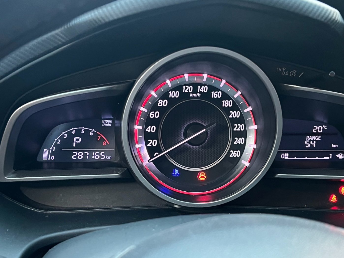 Mazda 馬自達 ／ Mazda 3 ／ 2016年 ／ 2016年Mazda 3 白色 馬自達中古車 ／ 成交區