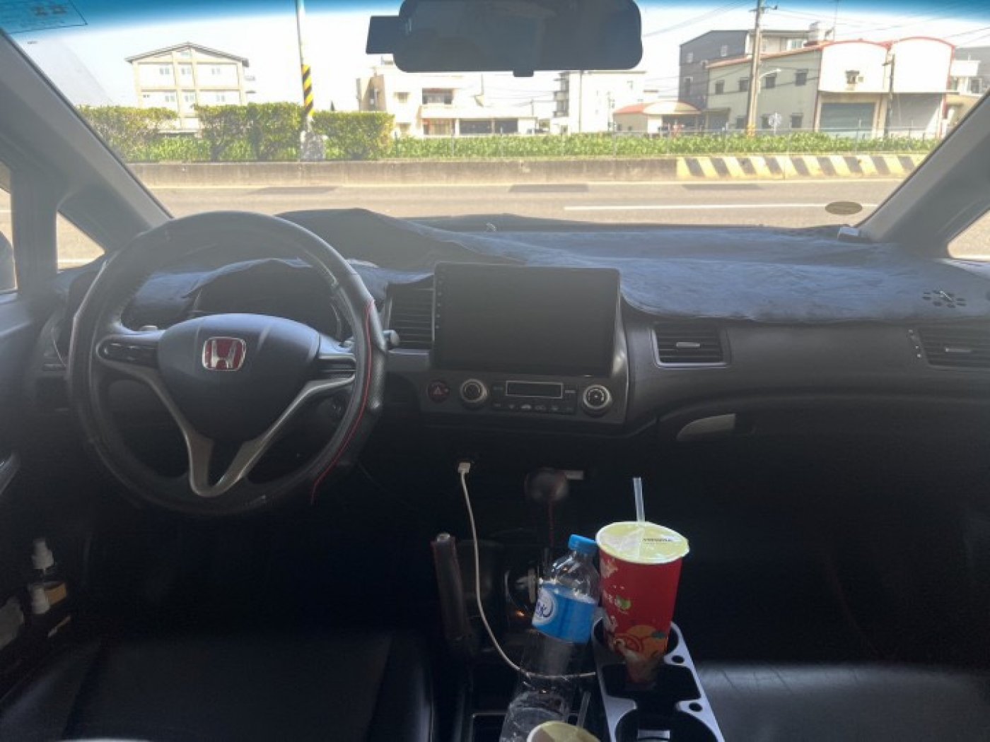 Honda 本田 ／ Civic 喜美 ／ 2011年 ／ 2011年 Honda Civic 黑色 本田中古車 ／ 高拍
