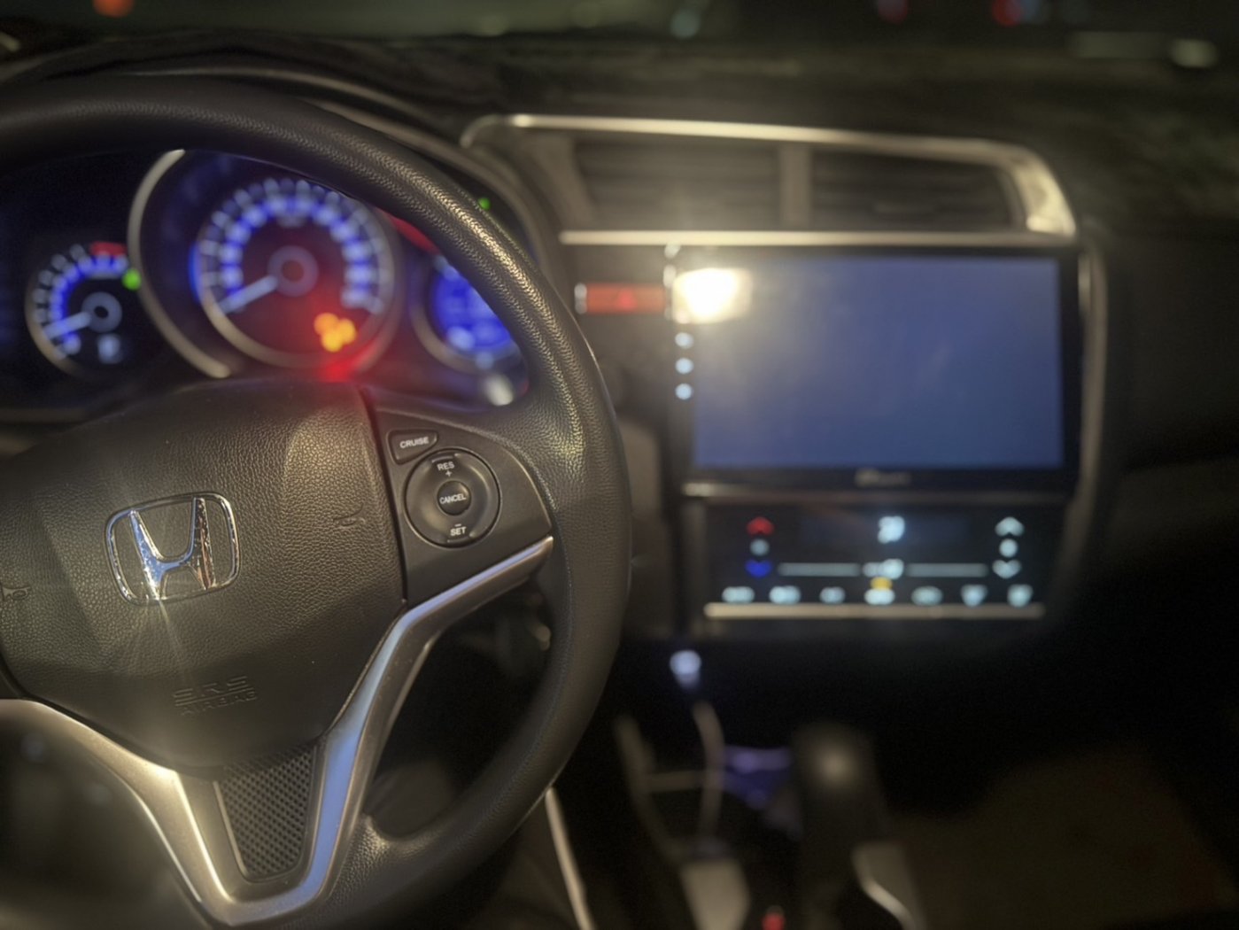 Honda 本田 ／ FIT ／ 2017年 ／ 2017年Honda  FIT  白色 本田中古車 ／ MG車庫(台南)