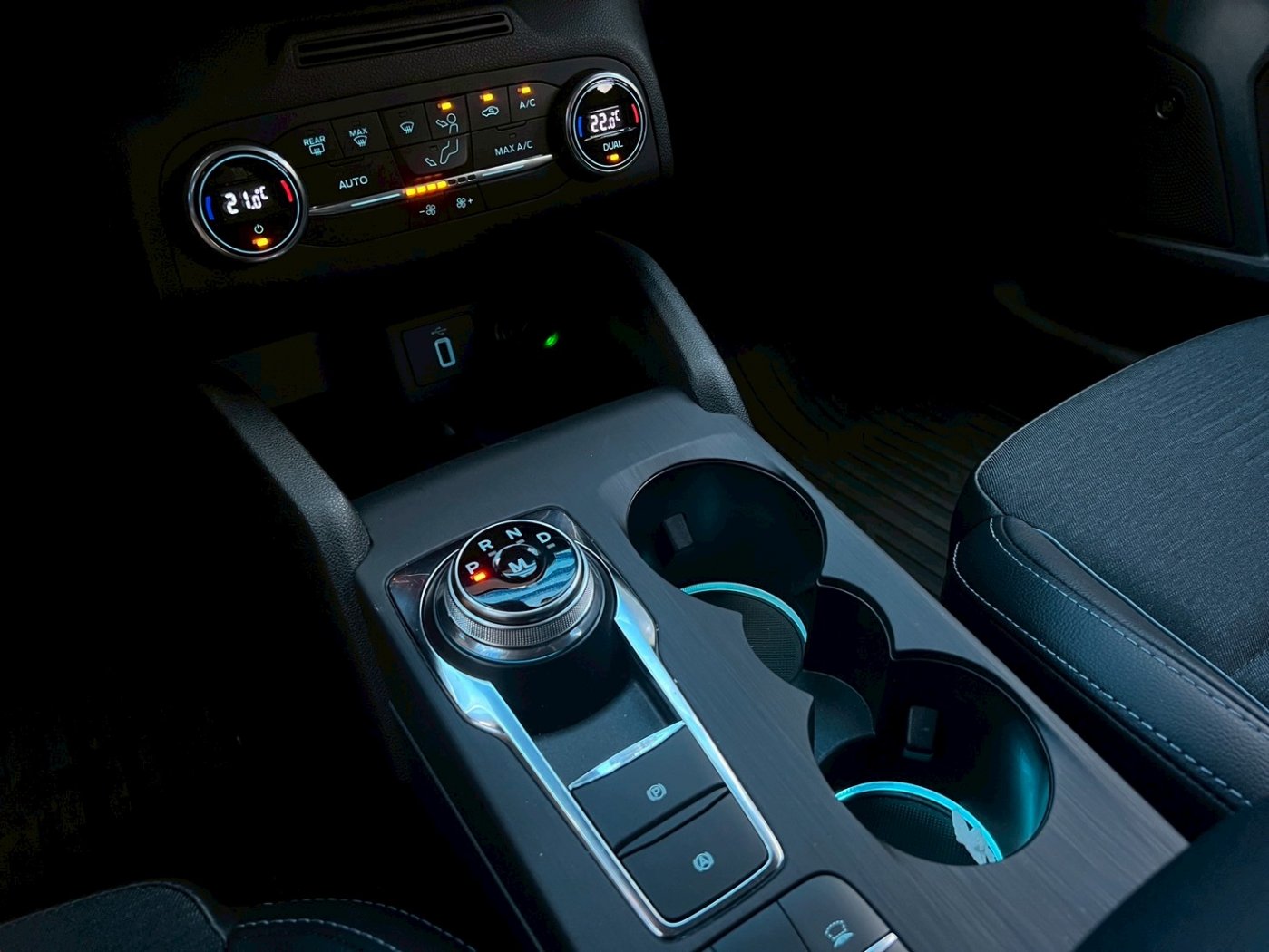 Ford 福特 ／ Focus ／ 2022年 ／ 2022年 Ford Focus 紅色 福特中古車 ／ 高拍