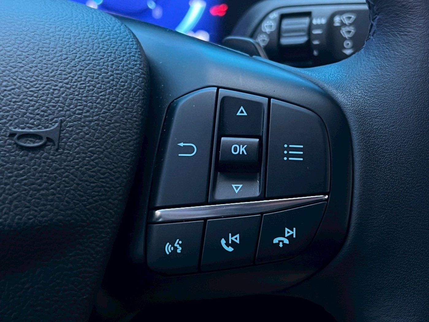 Ford 福特 ／ Focus ／ 2022年 ／ 2022年 Ford Focus 紅色 福特中古車 ／ 高拍