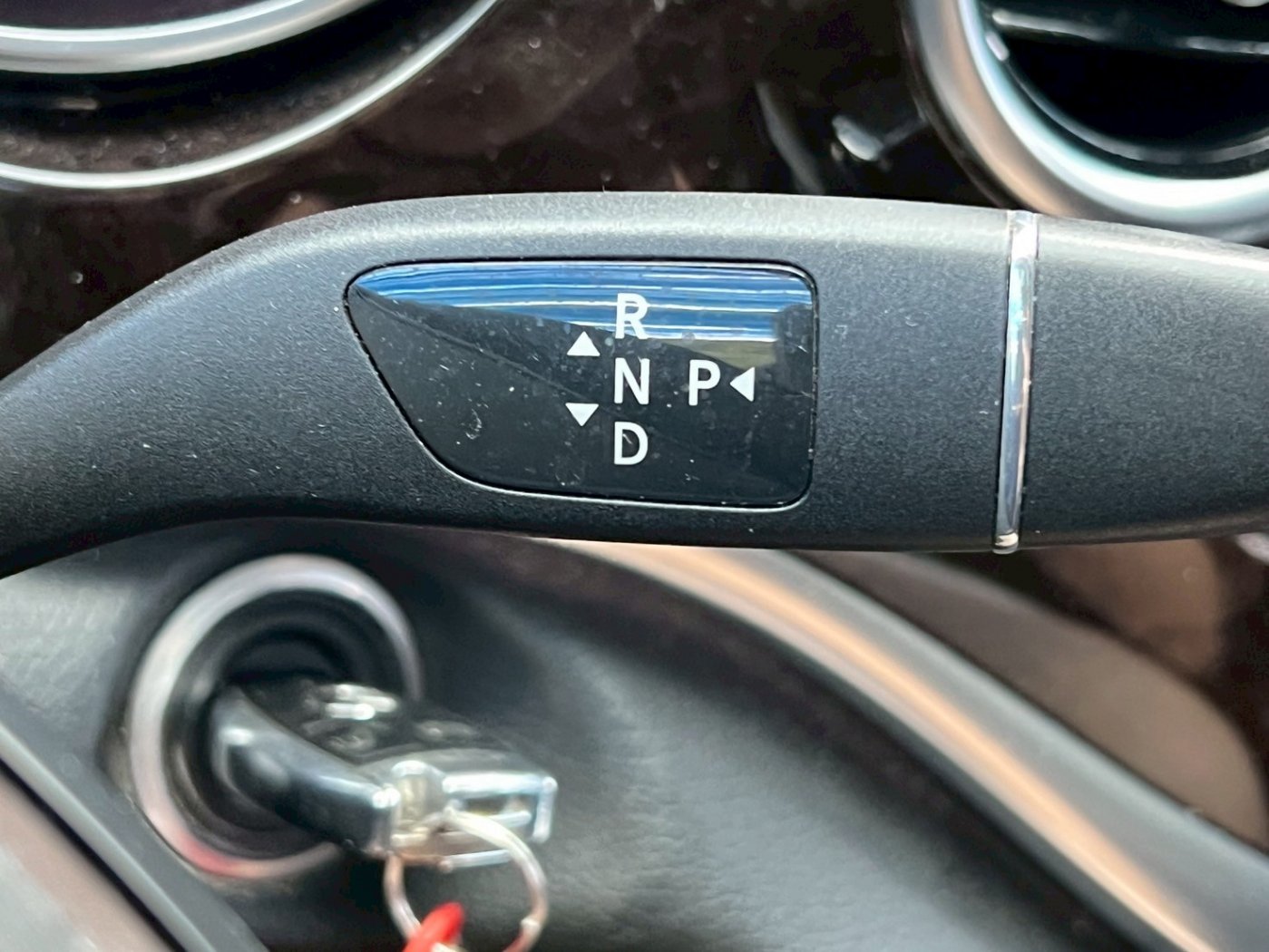 Benz 賓士 ／ V-Class ／ 2016年 ／ 2016年Benz V250D深棕色 賓士中古車 ／ 高拍