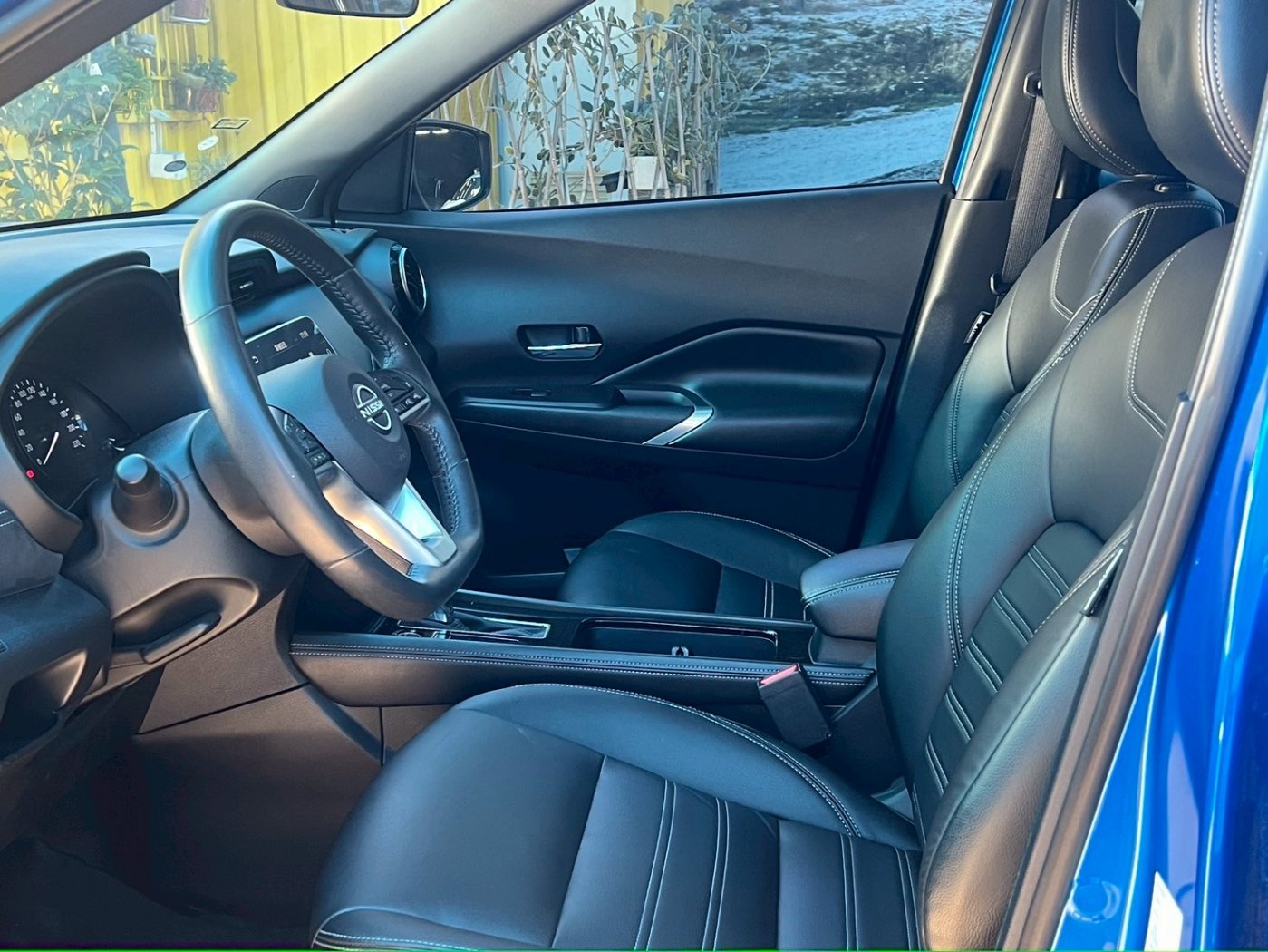 Nissan 日產 ／ Kicks ／ 2023年 ／ 2023年Nissan Kicks 藍色 日產中古車 ／ MG車庫(台南)