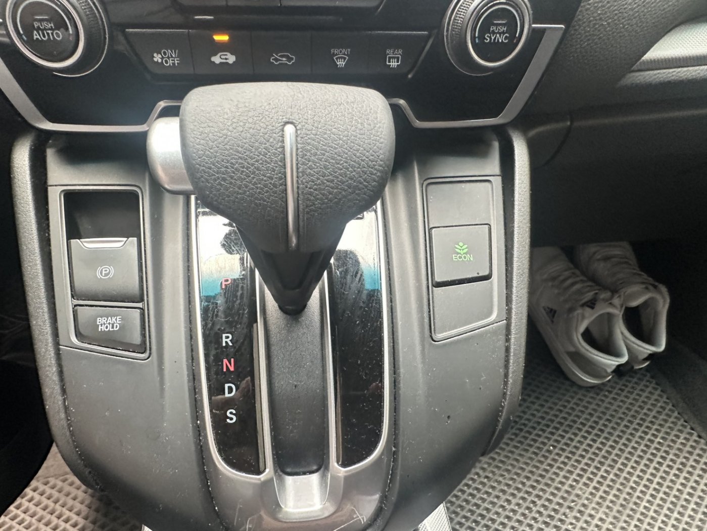 Honda 本田 ／ CR-V ／ 2020年 ／ 2020年Honda CRV 白色 本田中古車 ／ MG車庫(台南)