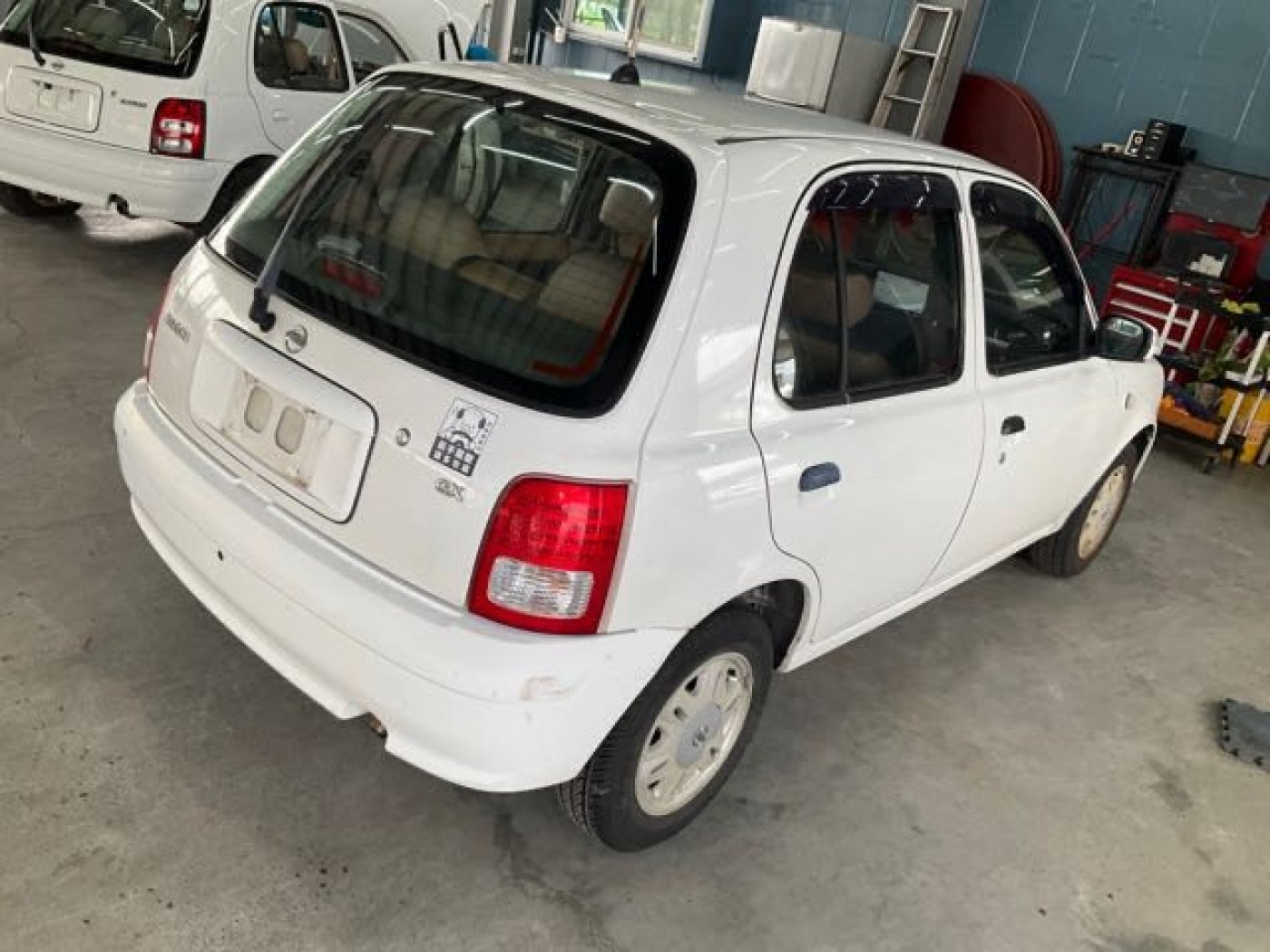 Nissan 日產 ／ March ／ 2006年 ／ 2006年Nissan March 白色 日產中古車 ／ 九肇匯元汽車 (台南)