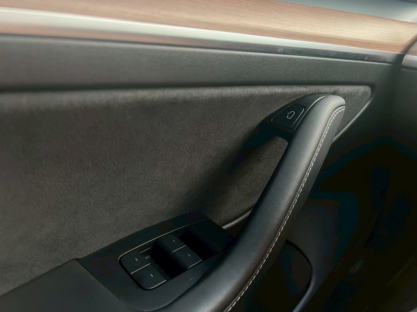 Tesla 特斯拉 ／ Model  3 ／ 2021年 ／ 2021年 Tesla Model 3 白色 特斯拉中古車 ／ MG車庫(台南)