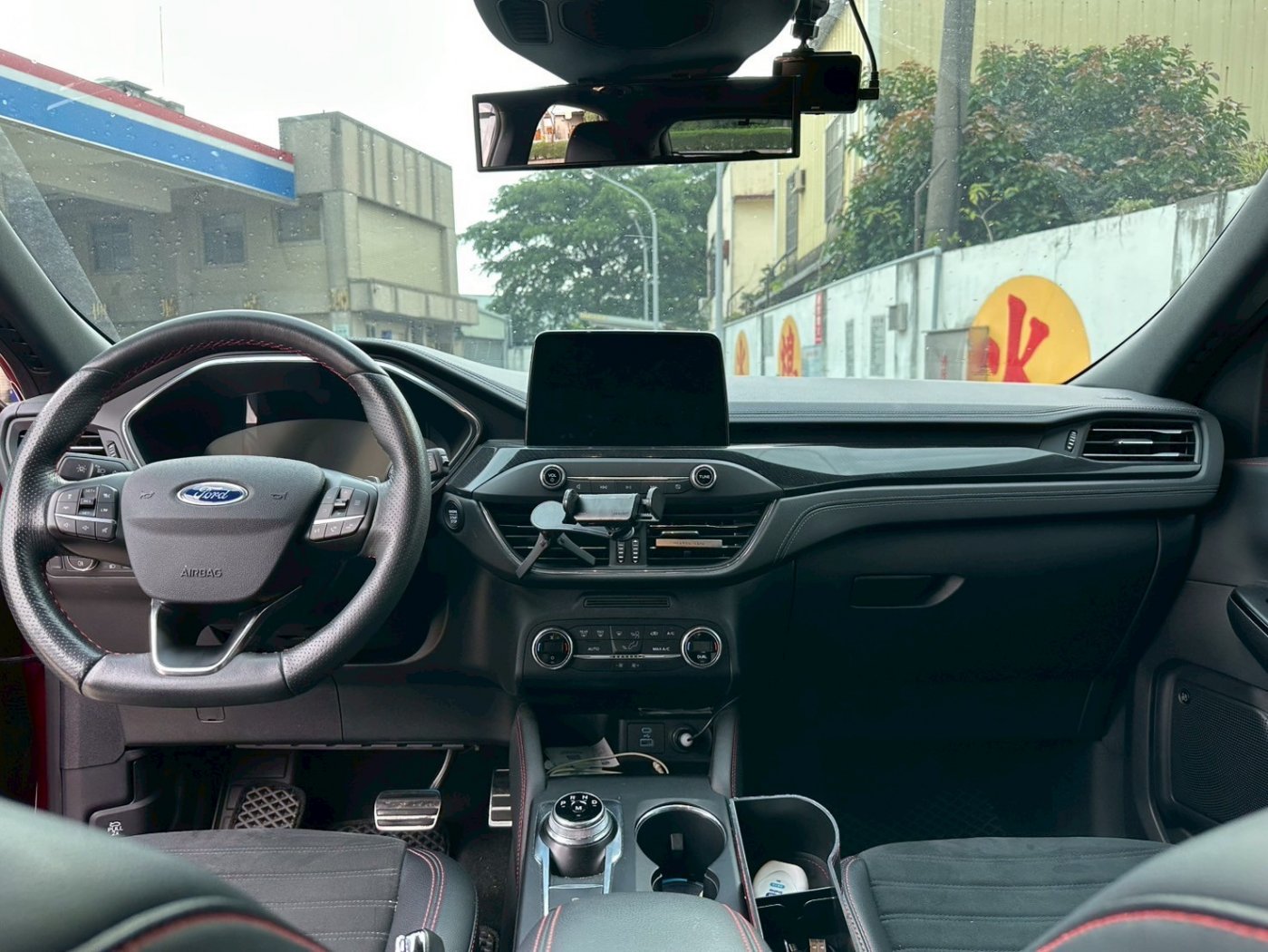 Ford 福特 ／ Kuga ／ 2021年 ／ 2021年 Ford Kuga 紅色 福特中古車 ／ 九肇匯元汽車 (台南)