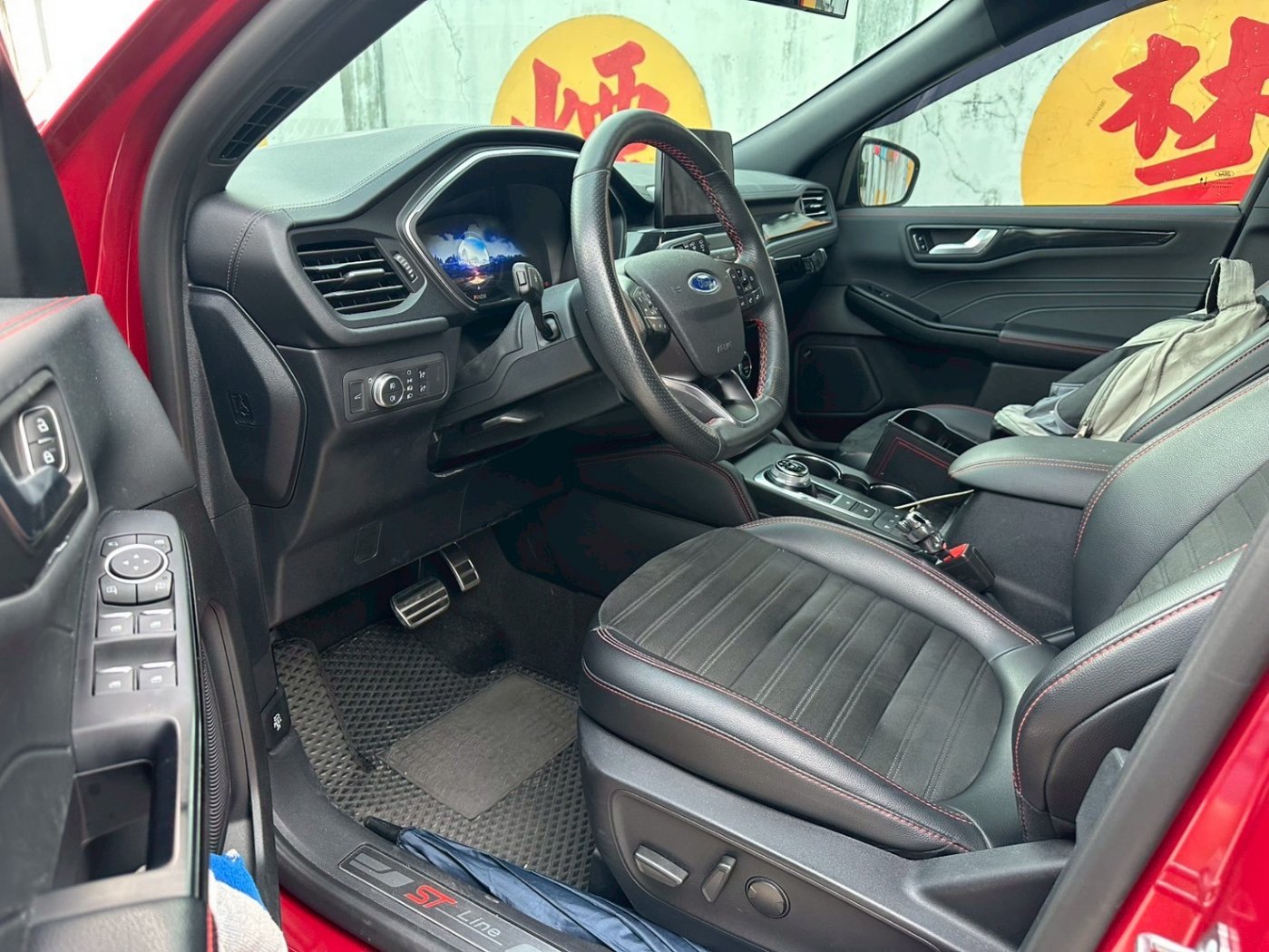 Ford 福特 ／ Kuga ／ 2021年 ／ 2021年 Ford Kuga 紅色 福特中古車 ／ 九肇匯元汽車 (台南)