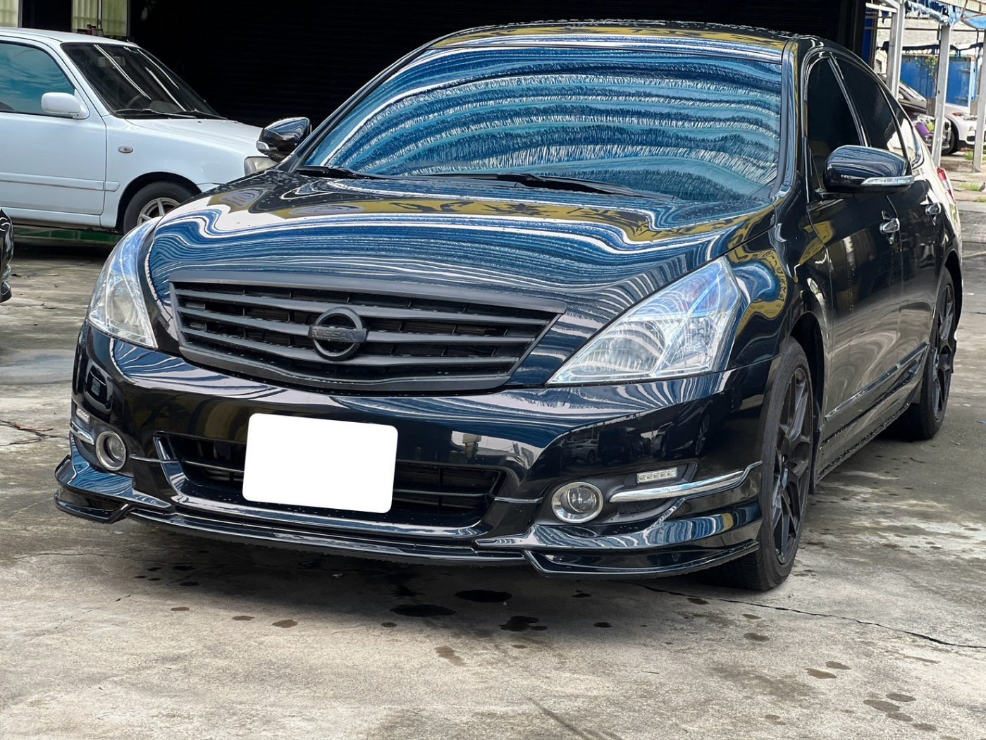 Nissan 日產 ／ Teana ／ 2011年 ／ 2011年Nissan Teana 黑色 日產中古車 ／ 成交區