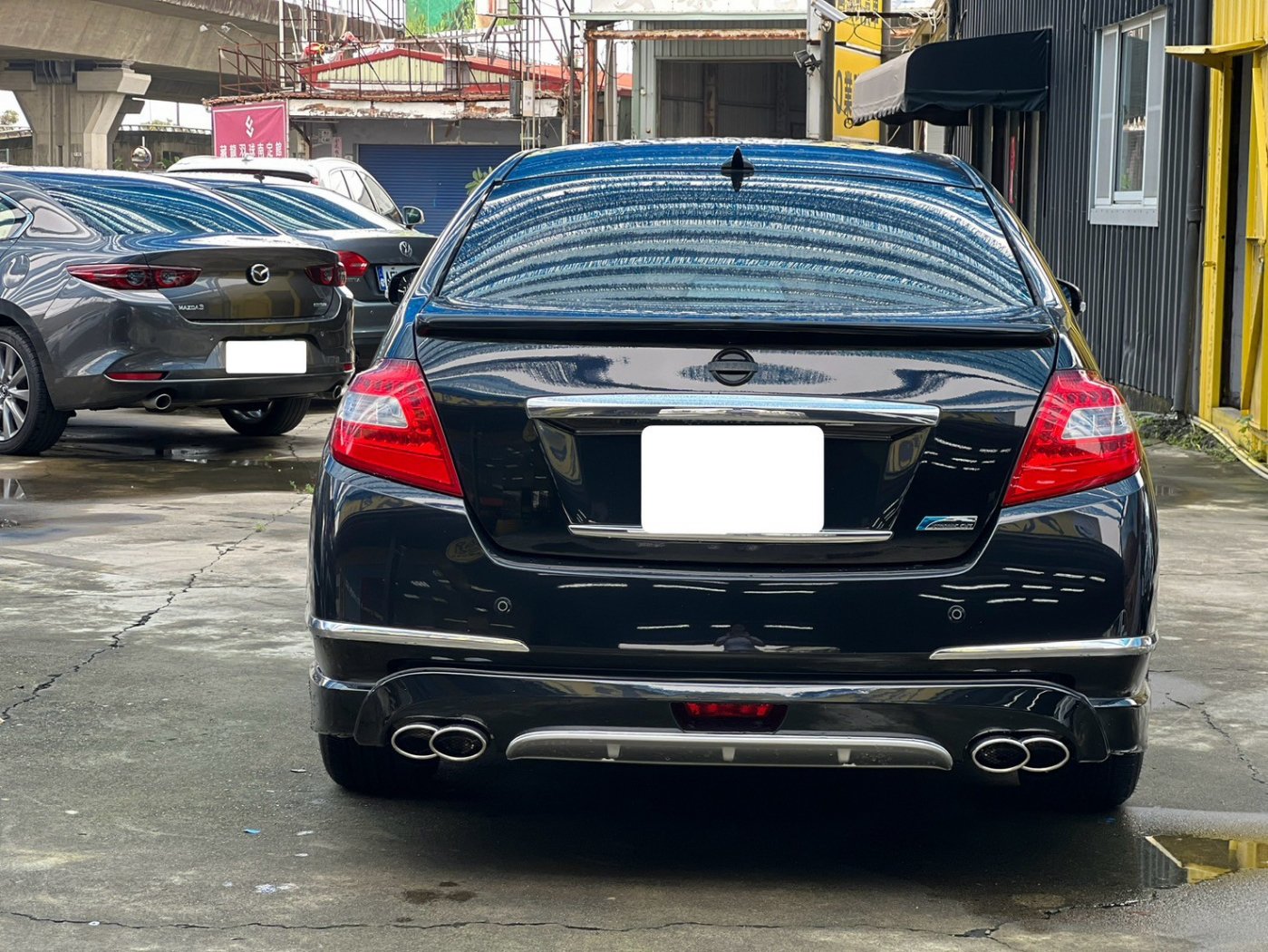 Nissan 日產 ／ Teana ／ 2011年 ／ 2011年Nissan Teana 黑色 日產中古車 ／ 成交區