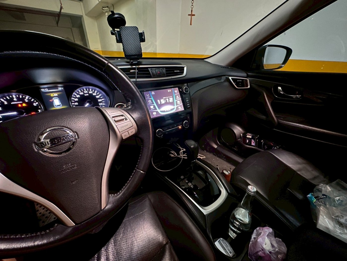 Nissan 日產 ／ X-Trail ／ 2016年 ／ 2016年Nissan X-Trail 銀色 日產中古車 ／ 九肇匯元汽車 (台南)