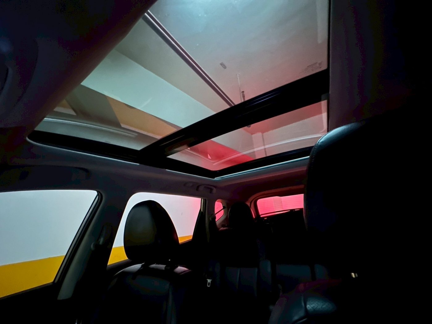 Nissan 日產 ／ X-Trail ／ 2016年 ／ 2016年Nissan X-Trail 銀色 日產中古車 ／ 九肇匯元汽車 (台南)