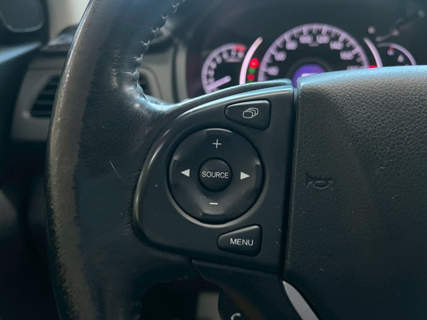 Honda 本田 ／ CR-V ／ 2015年 ／ 2015年Honda CRV 白色 本田中古車 ／ MG車庫(台南)