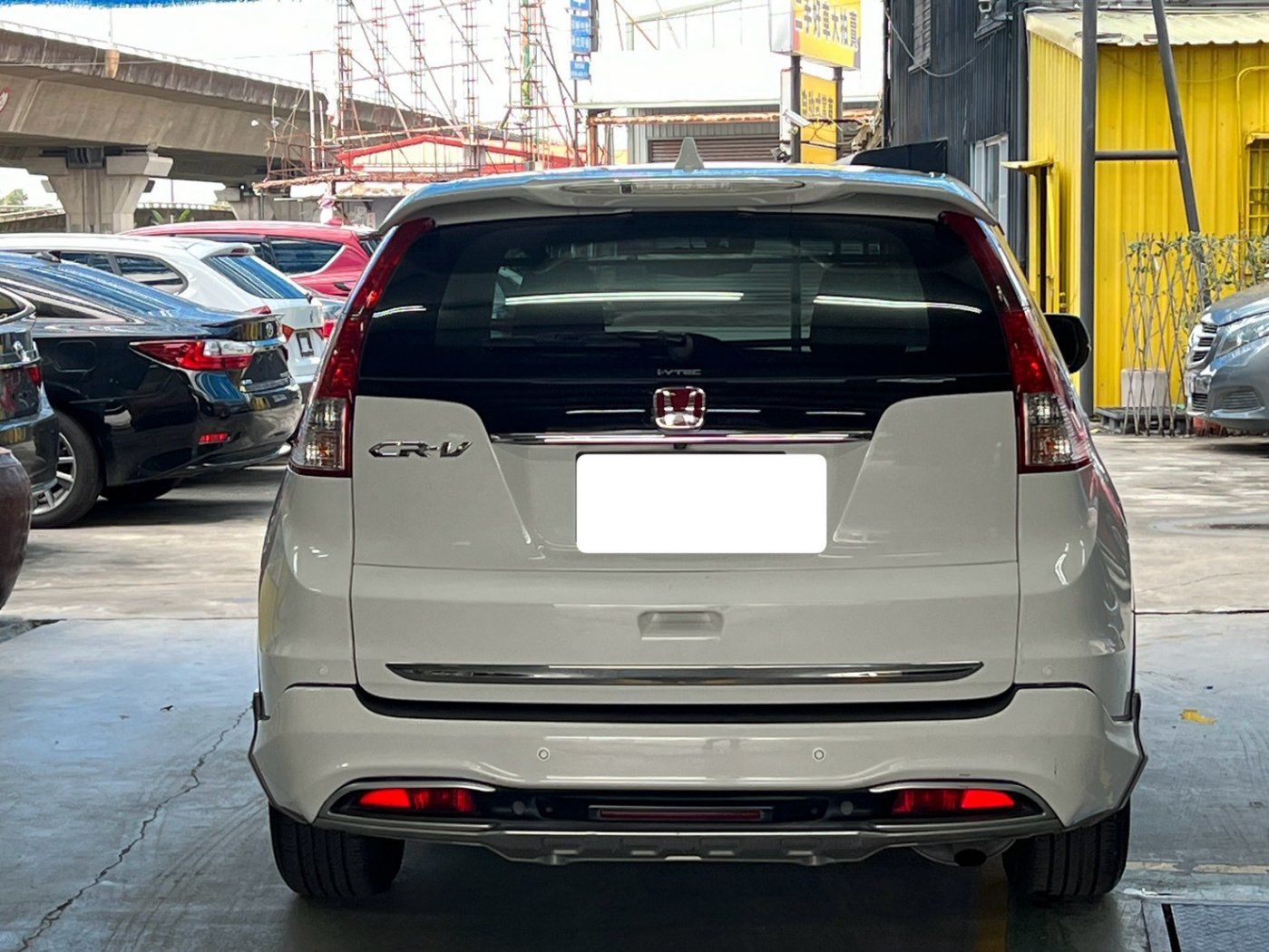 Honda 本田 ／ CR-V ／ 2015年 ／ 2015年Honda CRV 白色 本田中古車 ／ MG車庫(台南)