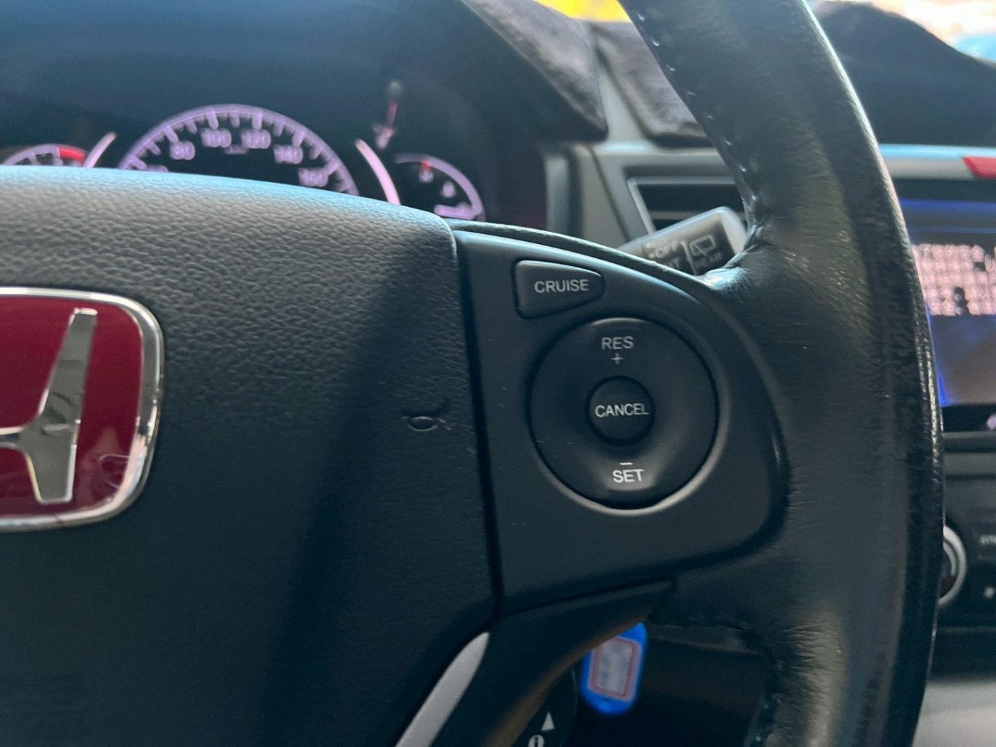 Honda 本田 ／ CR-V ／ 2015年 ／ 2015年Honda CRV 白色 本田中古車 ／ MG車庫(台南)