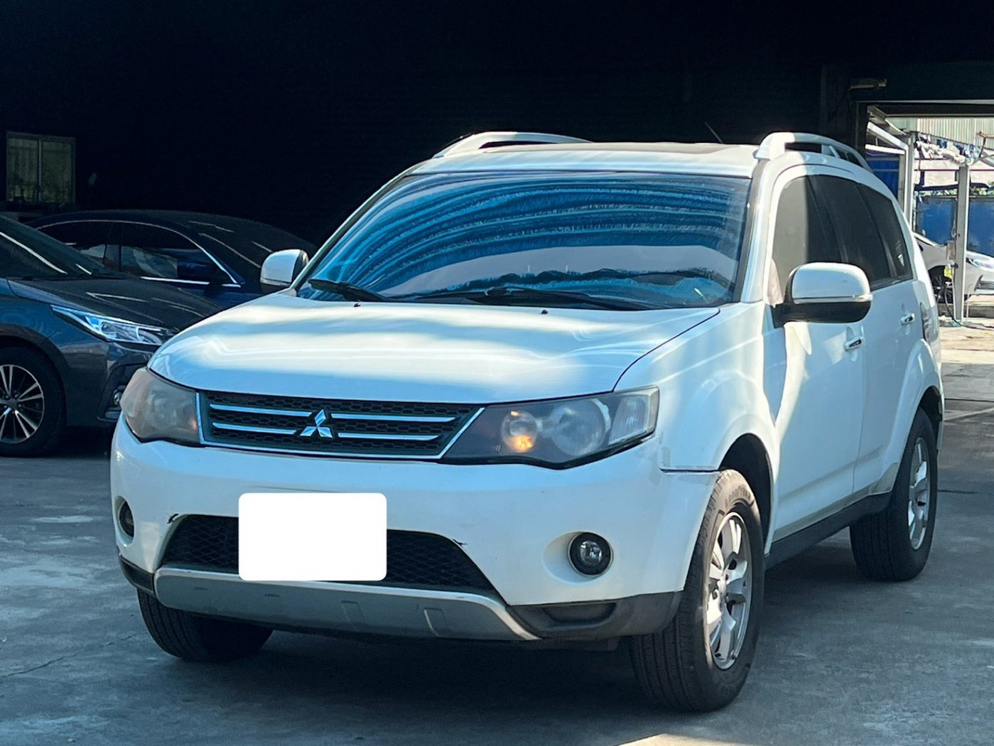 Mitsubishi 三菱/Outlander/201006/2359c.c/MG車庫(台南)