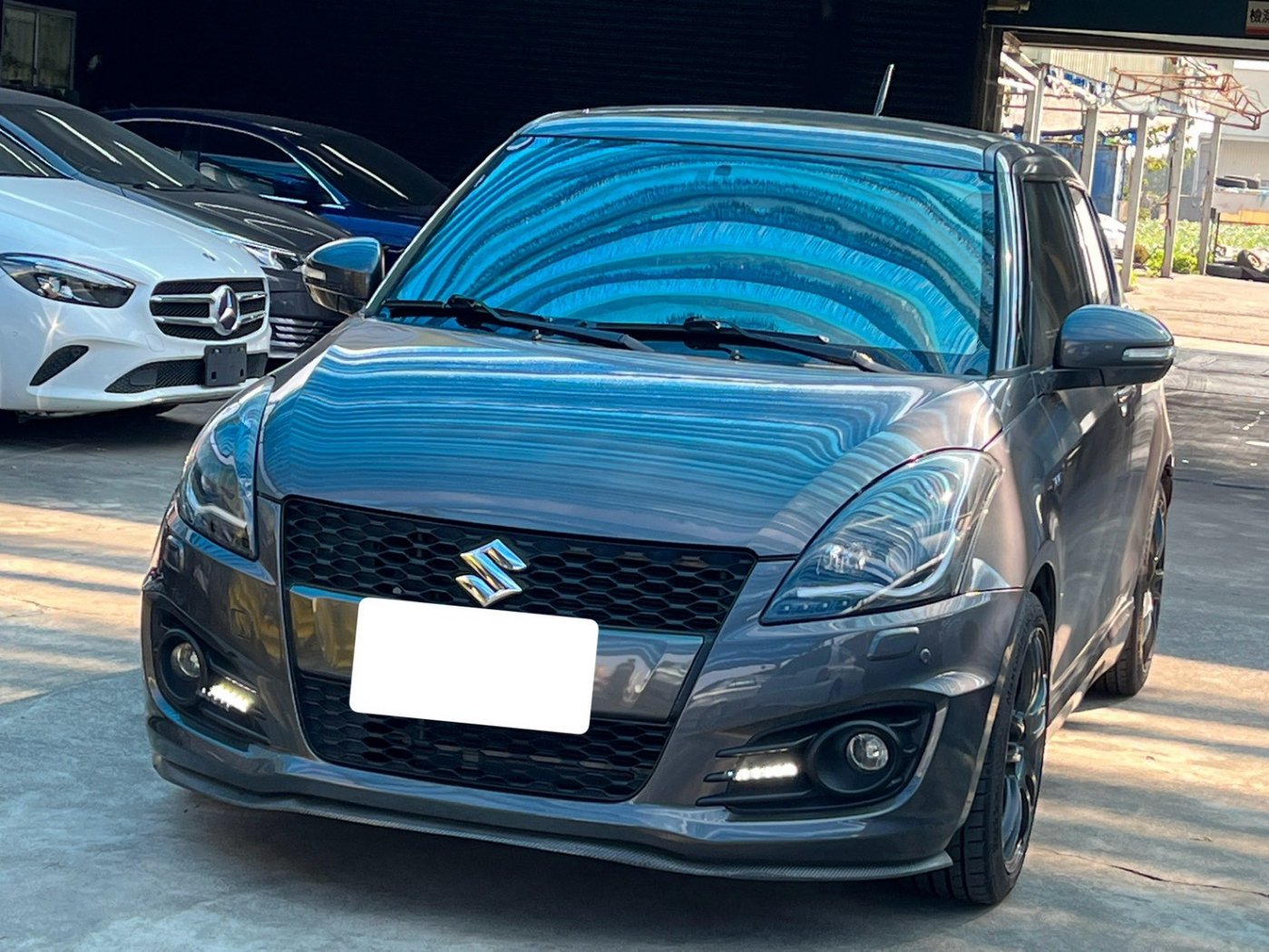 Suzuki 鈴木/Swift/201108/1372c.c/MG車庫(台南)