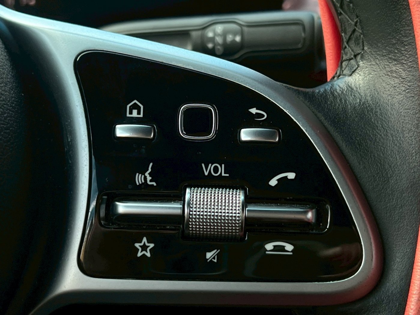 Benz 賓士 ／ A-Class ／ 2019年 ／ 2019年 Benz A200 深灰色 賓士中古車 ／ 高拍