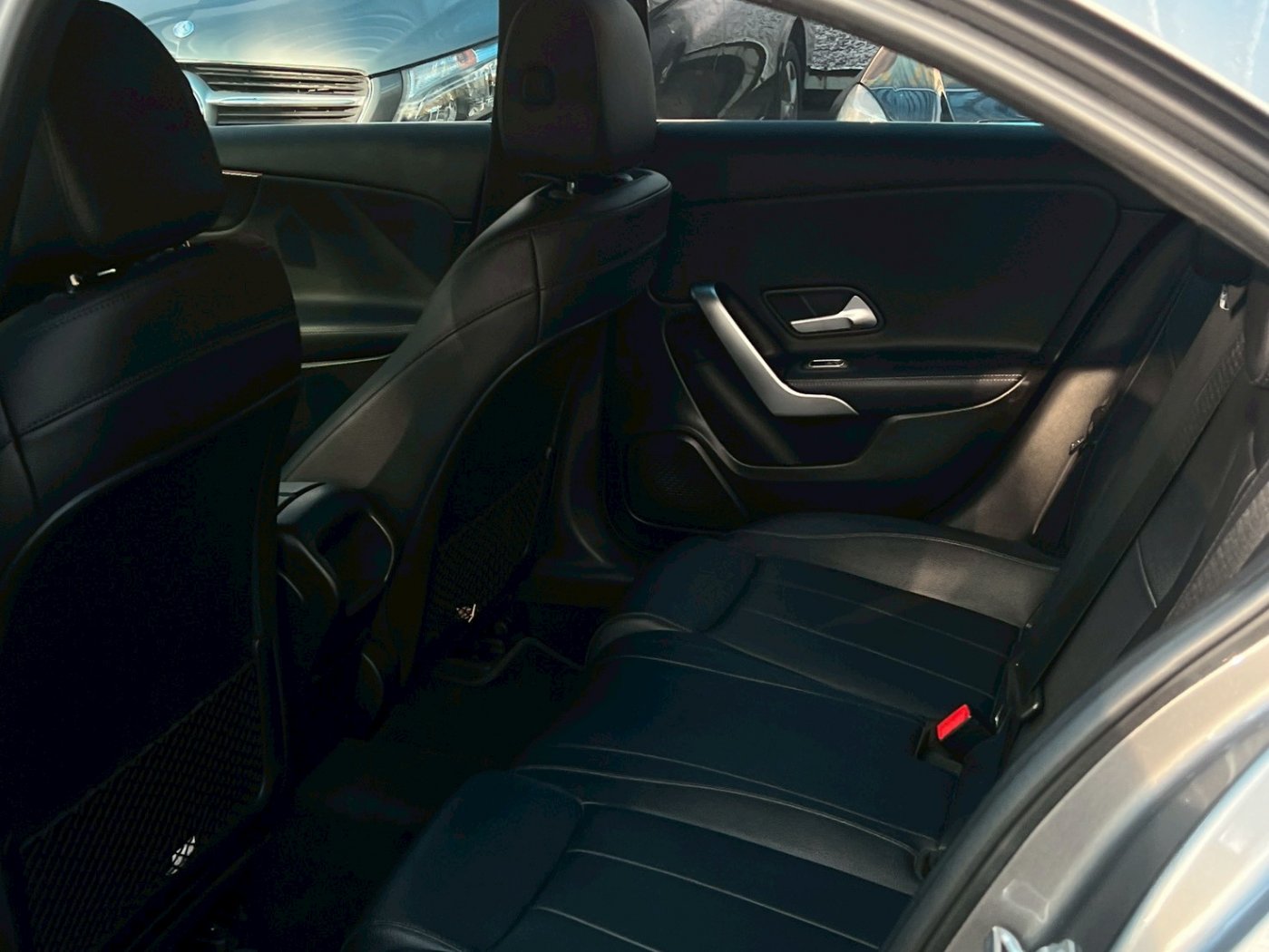 Benz 賓士 ／ A-Class ／ 2019年 ／ 2019年 Benz A200 深灰色 賓士中古車 ／ 高拍