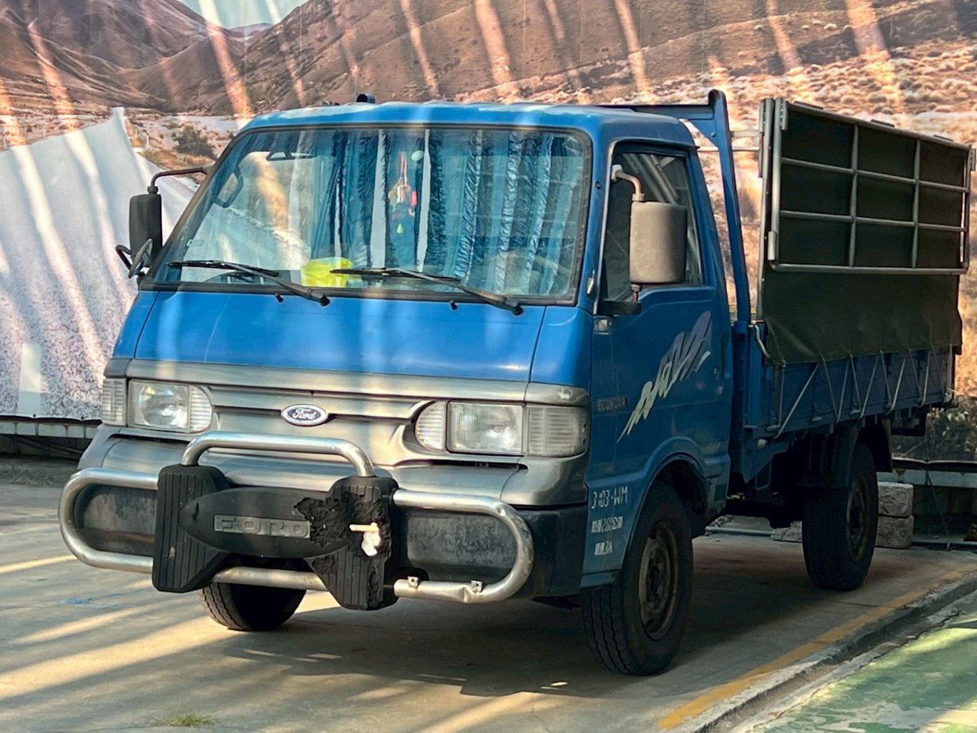 Ford 福特/Econovan 載卡多/200501/1998c.c/九肇匯元汽車 (台南)