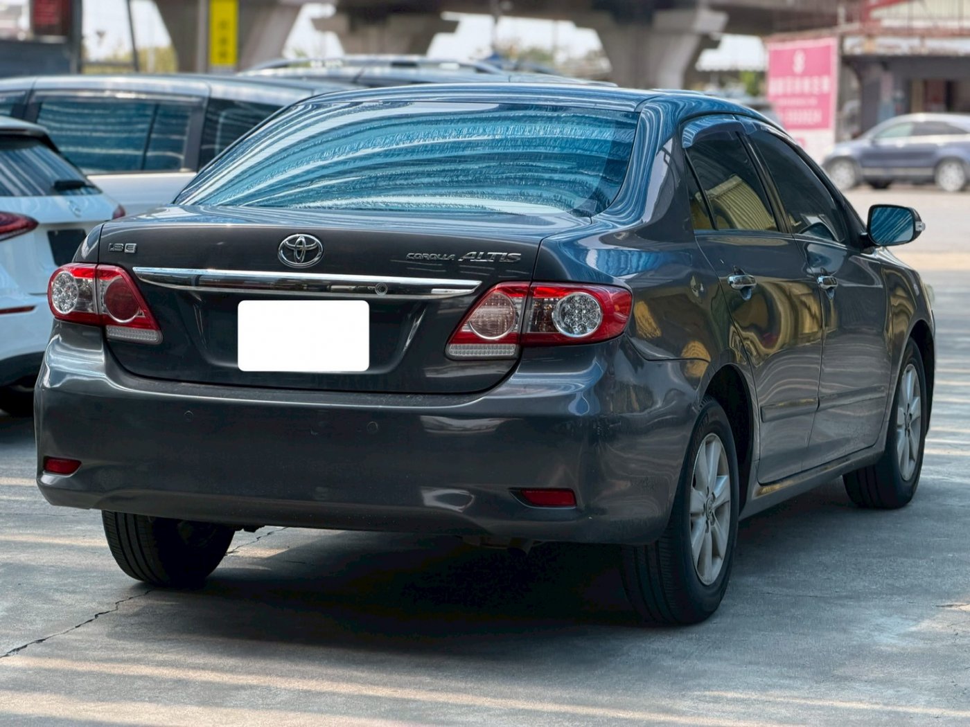 Toyota 豐田 ／ Altis ／ 2011年 ／ 2011年 Toyota Altis 灰色 豐田中古車 ／ 九肇匯元汽車 (台南)