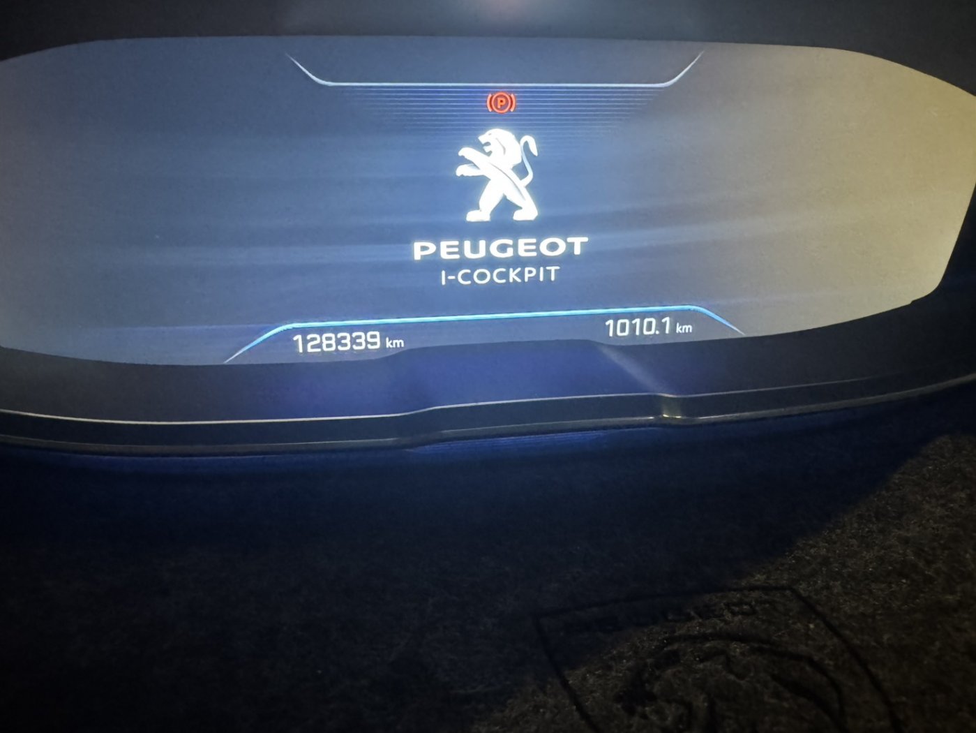 Peugeot 寶獅 ／ 3008 ／ 2018年 ／ 2018年 Peugeot 3008 藍色 寶獅中古車 ／ MG車庫(台南)