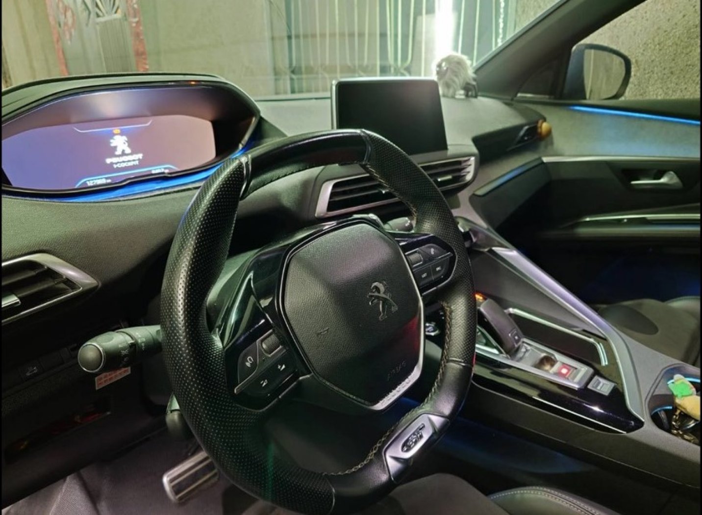 Peugeot 寶獅 ／ 3008 ／ 2018年 ／ 2018年 Peugeot 3008 藍色 寶獅中古車 ／ MG車庫(台南)